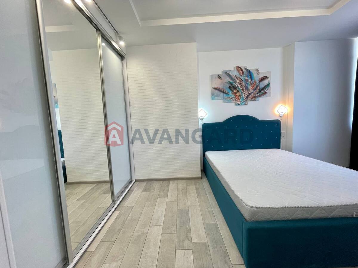 2 . , 45/-/- . ., 2/10   12