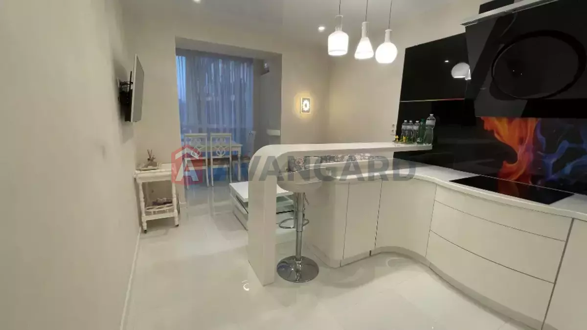 1 ��. ��������, 54/19/15 ��. �., 6/9 ������ ���� 7