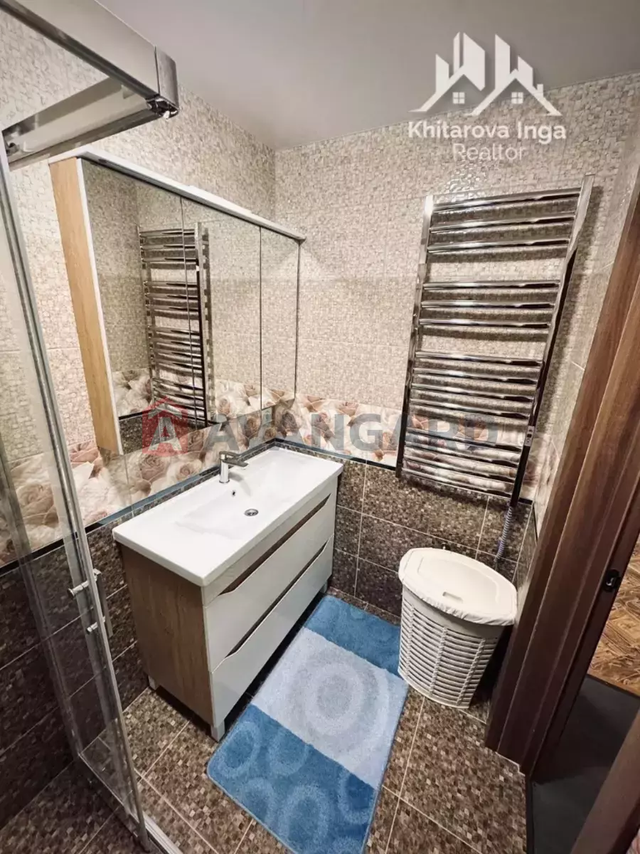 3 ����. ��������, 58/42/- ��. �., 1/5 ���� ���� 9