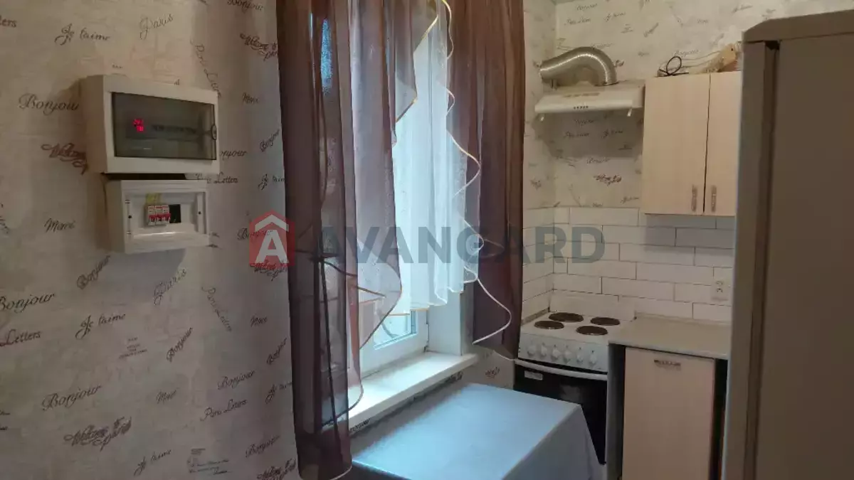 2 ����. ��������, 56/-/8 ��. �., 1/1 ���� ���� 18