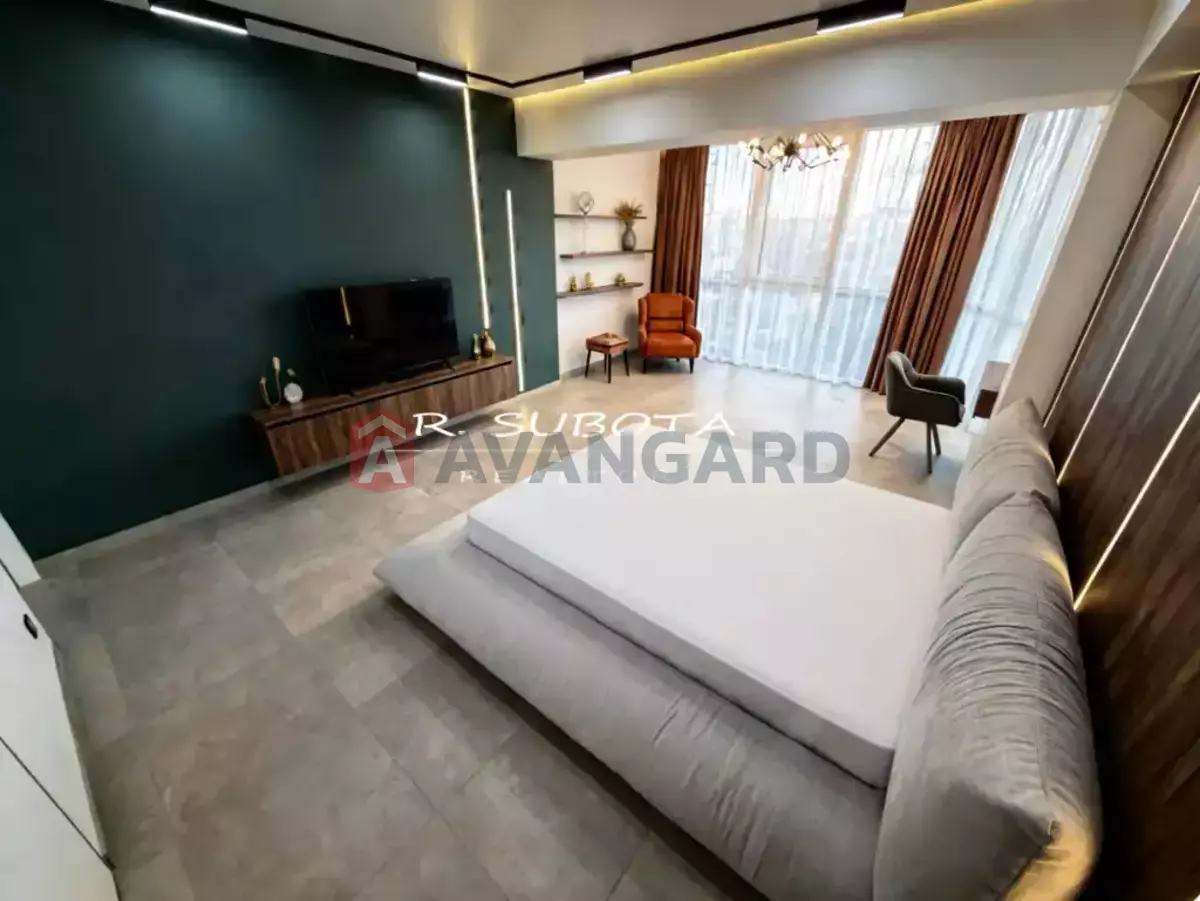 3 ��. ��������, 115/-/- ��. �., 5/13 ������ ���� 4