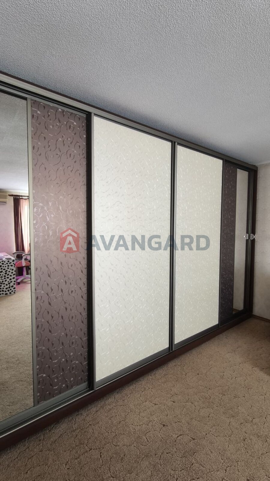 2 ��. ��������, 50/-/7 ��. �., 4/9 ������ ���� 5