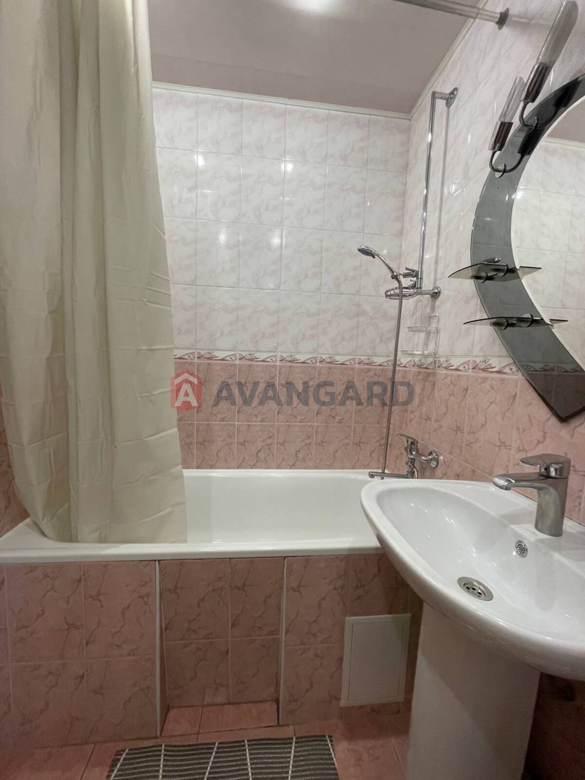 2 ��. ��������, 46/28/9 ��. �., 7/9 ������ ���� 13