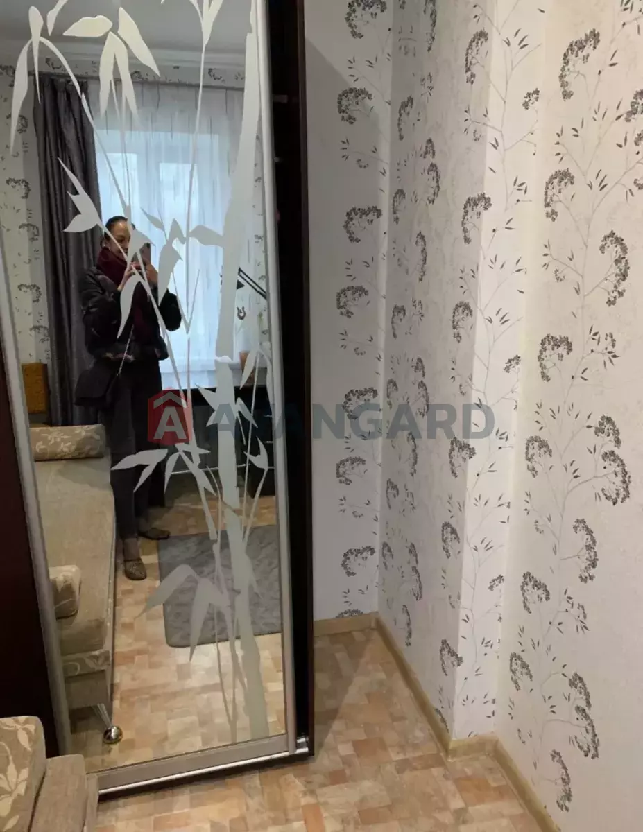 3 ��. ��������, 65/11/8 ��. �., 1/1 ������ ���� 4