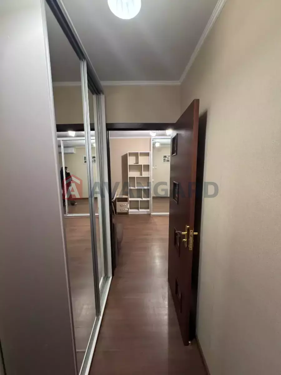 2 ��. ��������, 47/-/8 ��. �., 9/9 ������ ���� 18