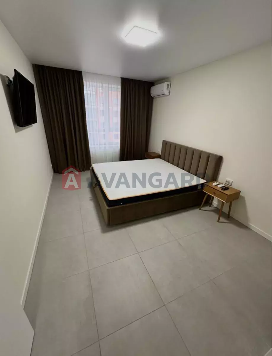 1 ����. ��������, 45/-/13 ��. �., 7/10 ���� ���� 7