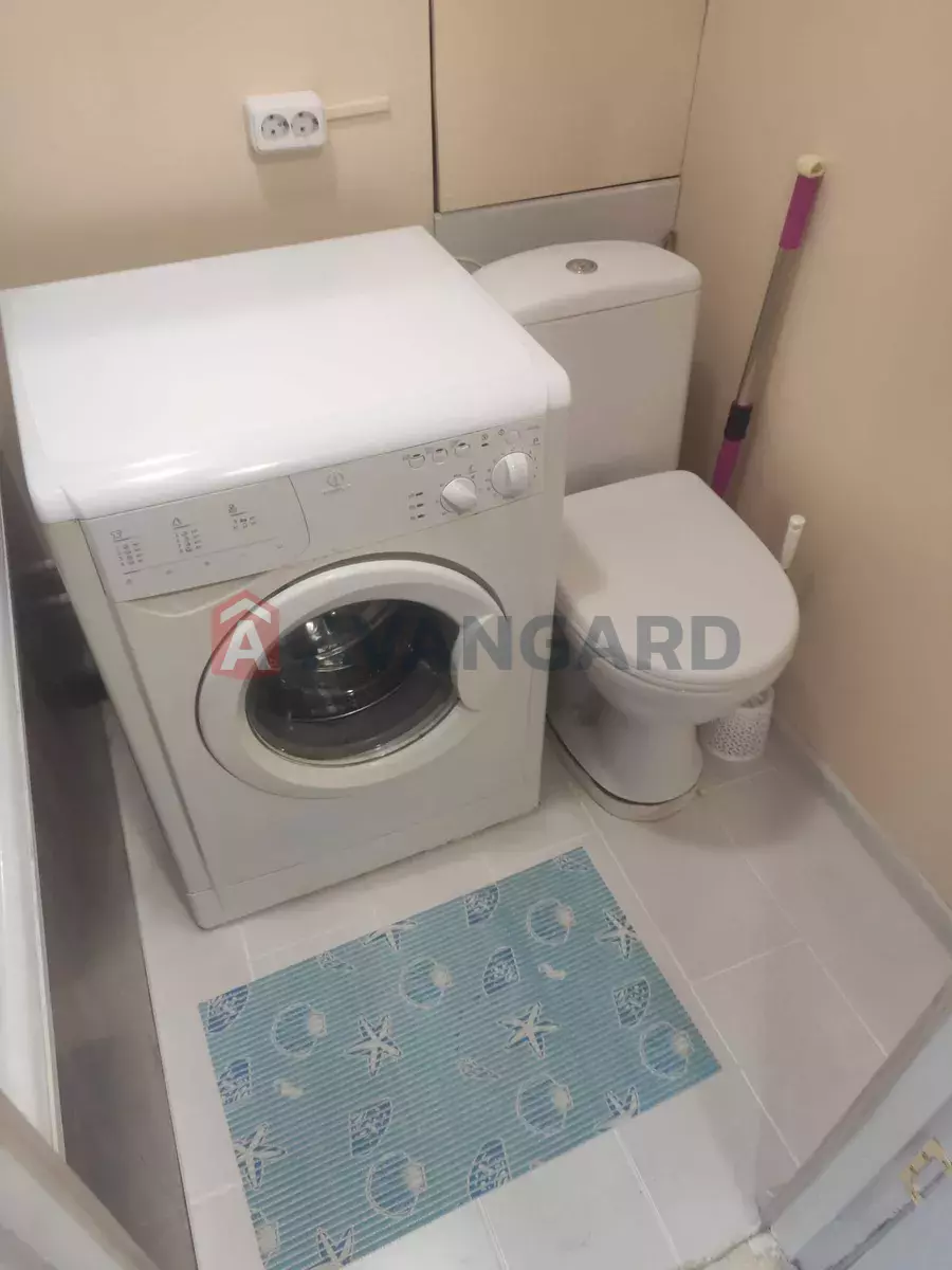 1 ��. ��������, 23/-/5 ��. �., 7/9 ������ ���� 2