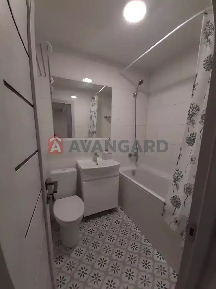 1 ����. ��������, 40/19/8 ��. �., 9/16 ���� ���� 5