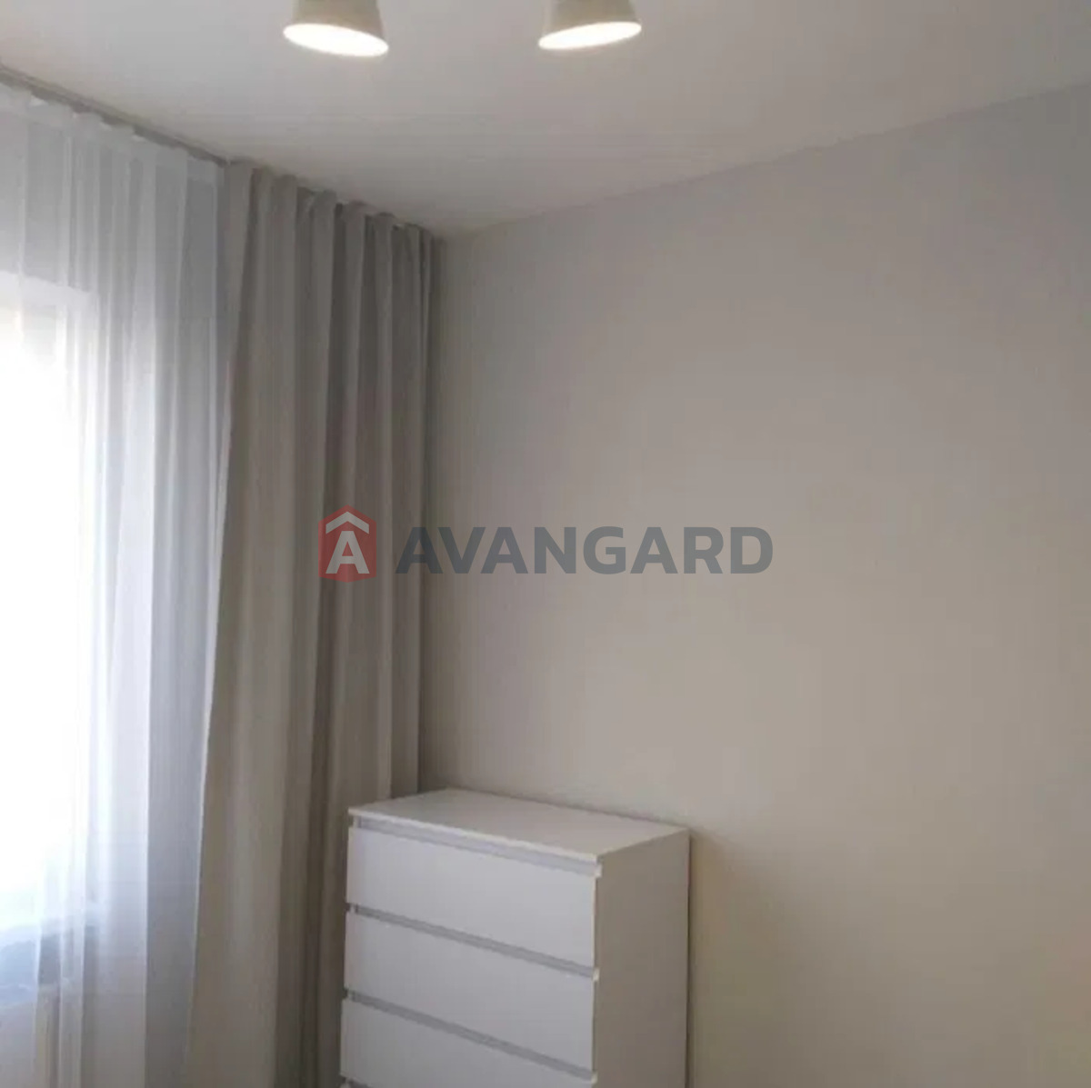 1 ����. ��������, 50/-/15 ��. �., 4/23 ���� ���� 3