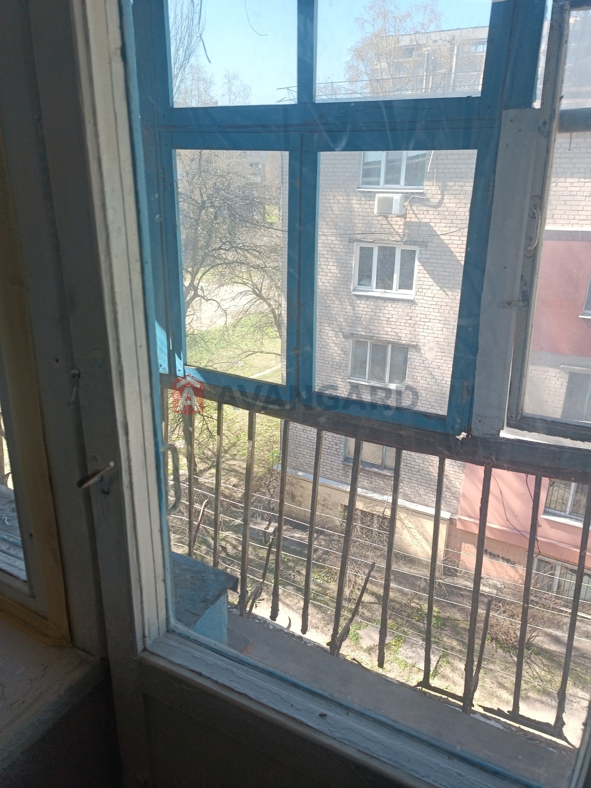 1 ����. ��������, 42,9/-/- ��. �., 4/4 ���� ���� 8