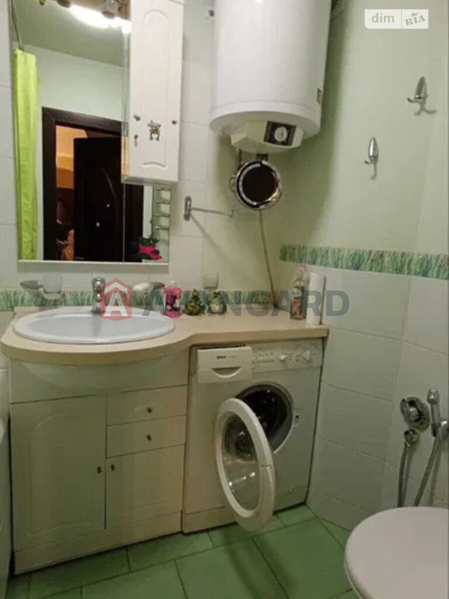 3 . , 62/42/8 . ., 5/9   11