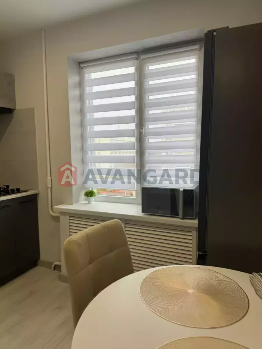 1 . , 30/24/6 . ., 8/9   5