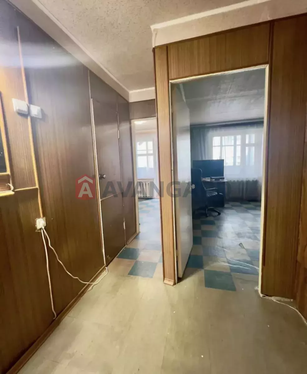 1 ����. ��������, 40/-/9 ��. �., 5/12 ���� ���� 5