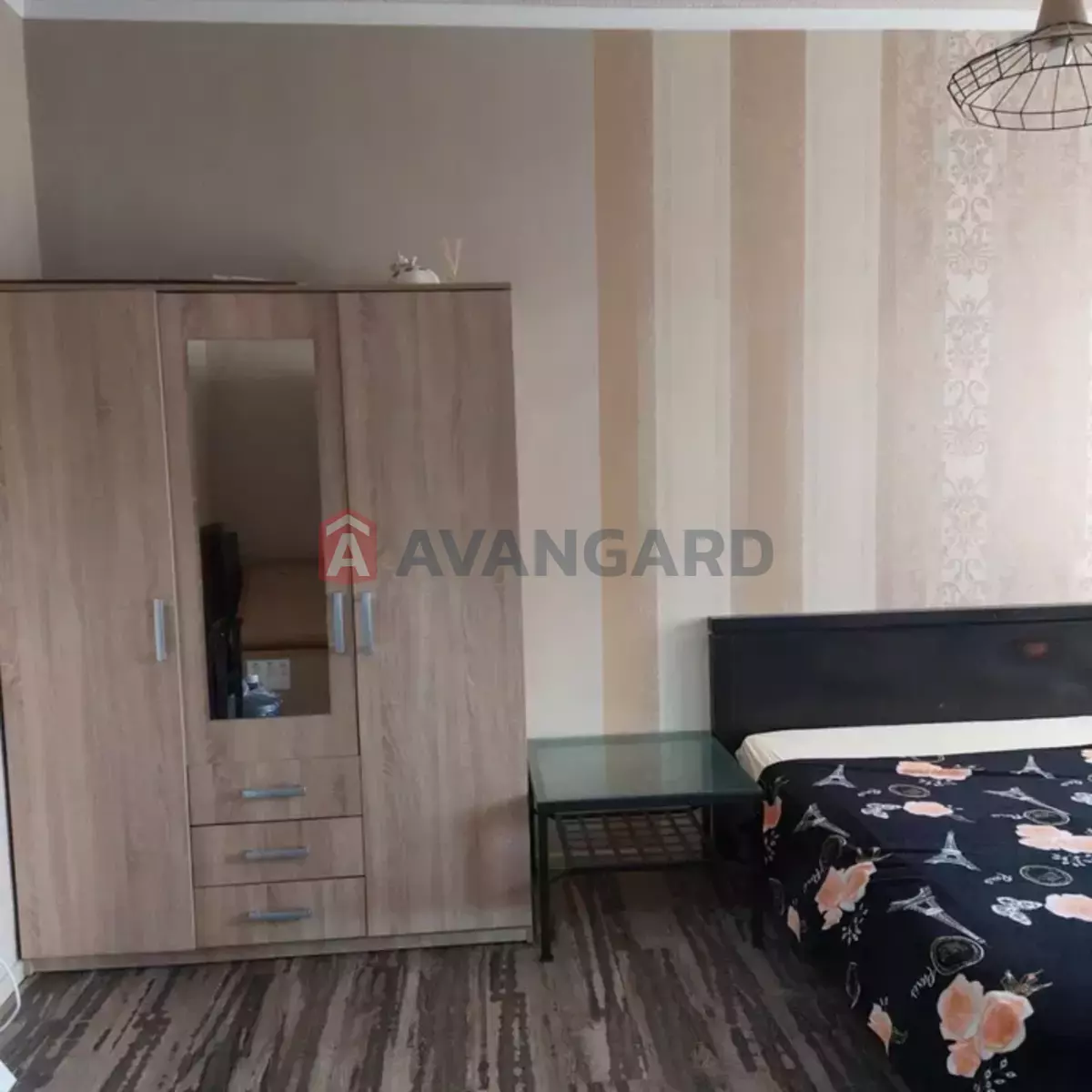 2 ����. ��������, 52/-/10 ��. �., 5/5 ���� ���� 2