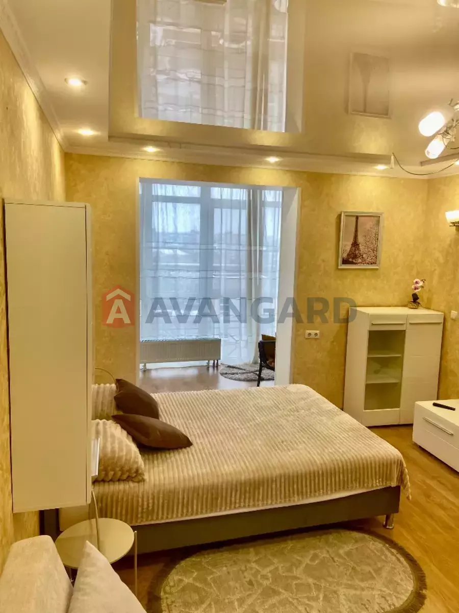 2 ����. ��������, 48/25/15 ��. �., 8/12 ���� ���� 3