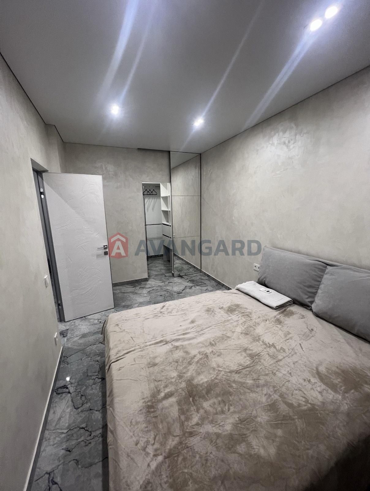 1 ����. ��������, 46/20/21 ��. �., 1/9 ���� ���� 3