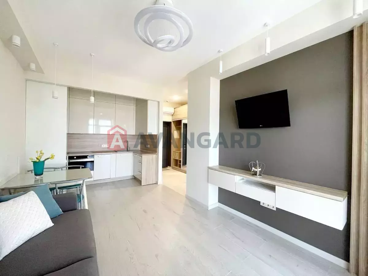 3 ����. ��������, 67/-/- ��. �., 6/12 ���� ���� 8