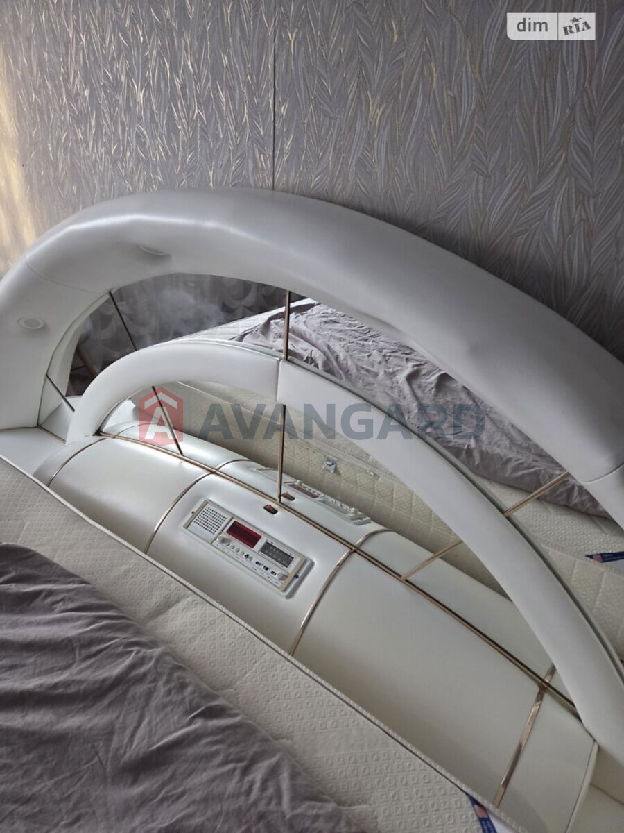 2 ����. ��������, 70/-/- ��. �., 1/6 ���� ���� 9