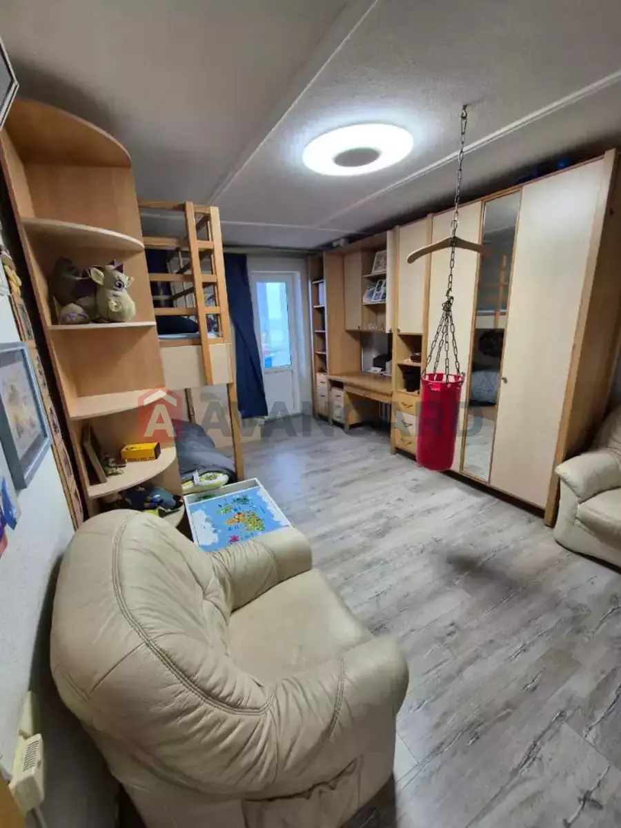 2 ����. ��������, 60/-/- ��. �., 7/11 ���� ���� 13