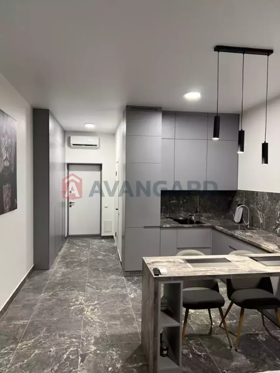 1 ����. ��������, 35/28/8 ��. �., 12/32 ���� ���� 2