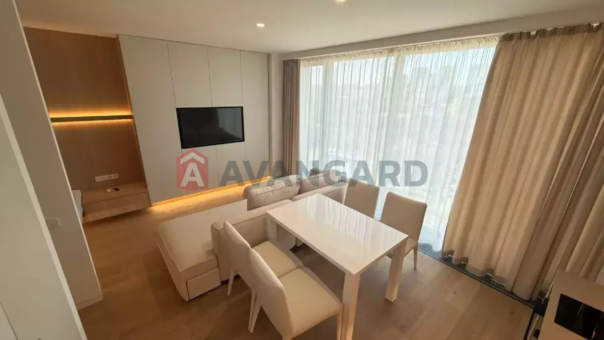 1 ����. ��������, 45/30/16 ��. �., 19/28 ���� ���� 1