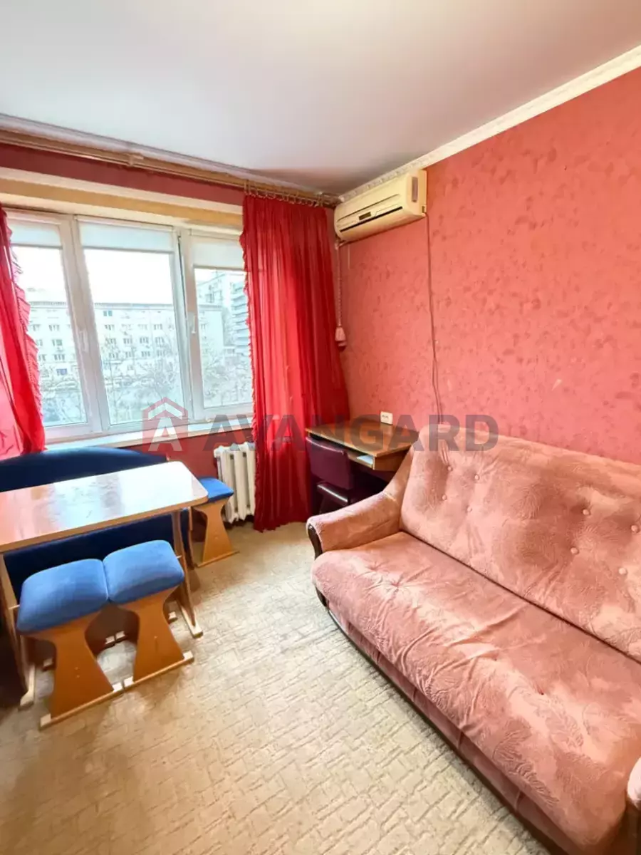 1 ��. ��������, 22/-/- ��. �., 3/9 ������ ���� 4