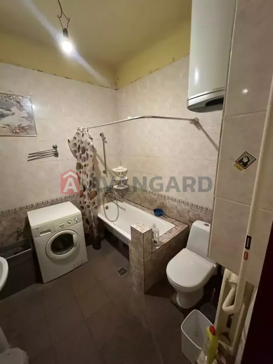 3 . , 50/-/8 . ., 2/2   4