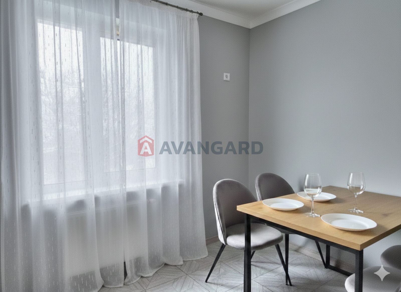 2 ��. ��������, 73/40/10 ��. �., 3/25 ������ ���� 3