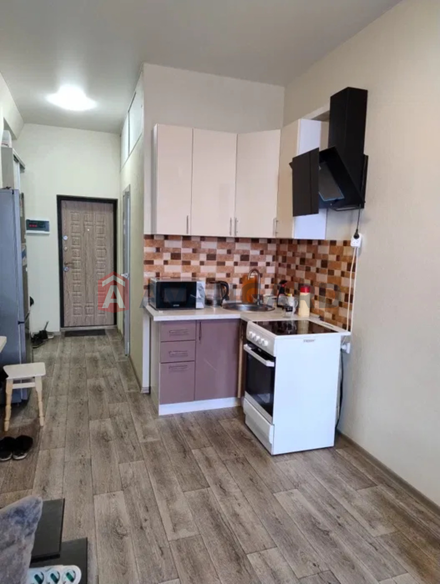 1 ��. ��������, 25/-/7 ��. �., 2/5 ������ ���� 3