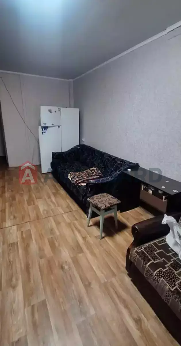 1 ��. ��������, 23/-/- ��. �., 2/9 ������ ���� 2