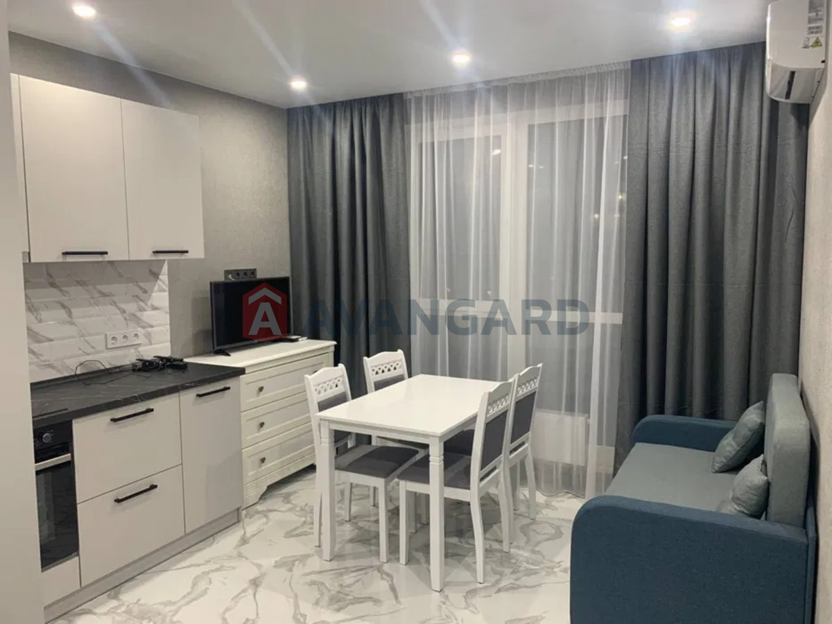 1 ����. ��������, 42/-/15 ��. �., 12/25 ���� ���� 6