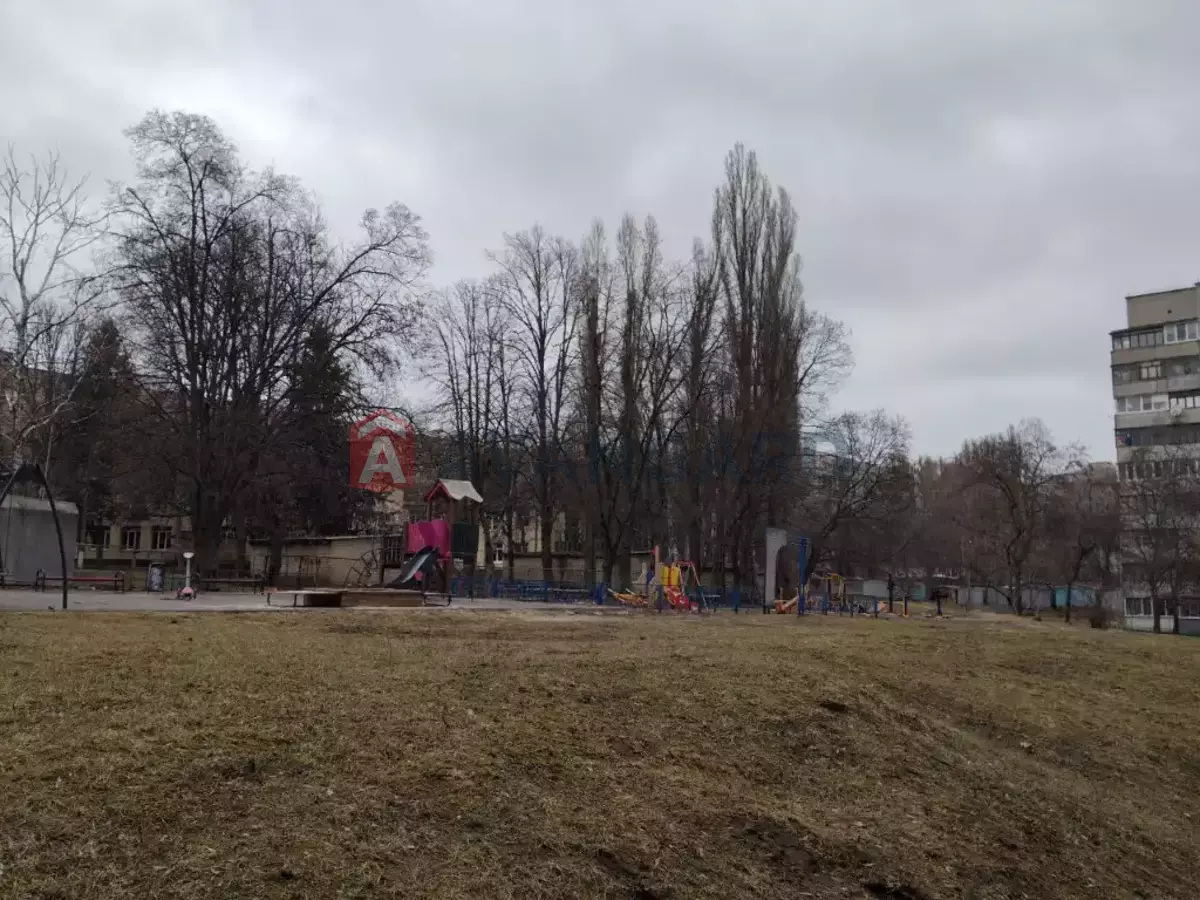 3 ��. ��������, 70/46/9 ��. �., 8/9 ������ ���� 16