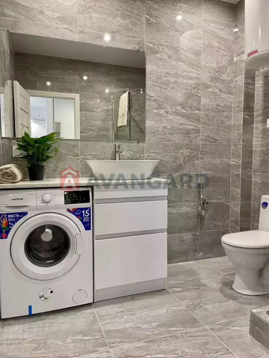 2 ��. ��������, 51/-/- ��. �., 2/10 ������ ���� 11