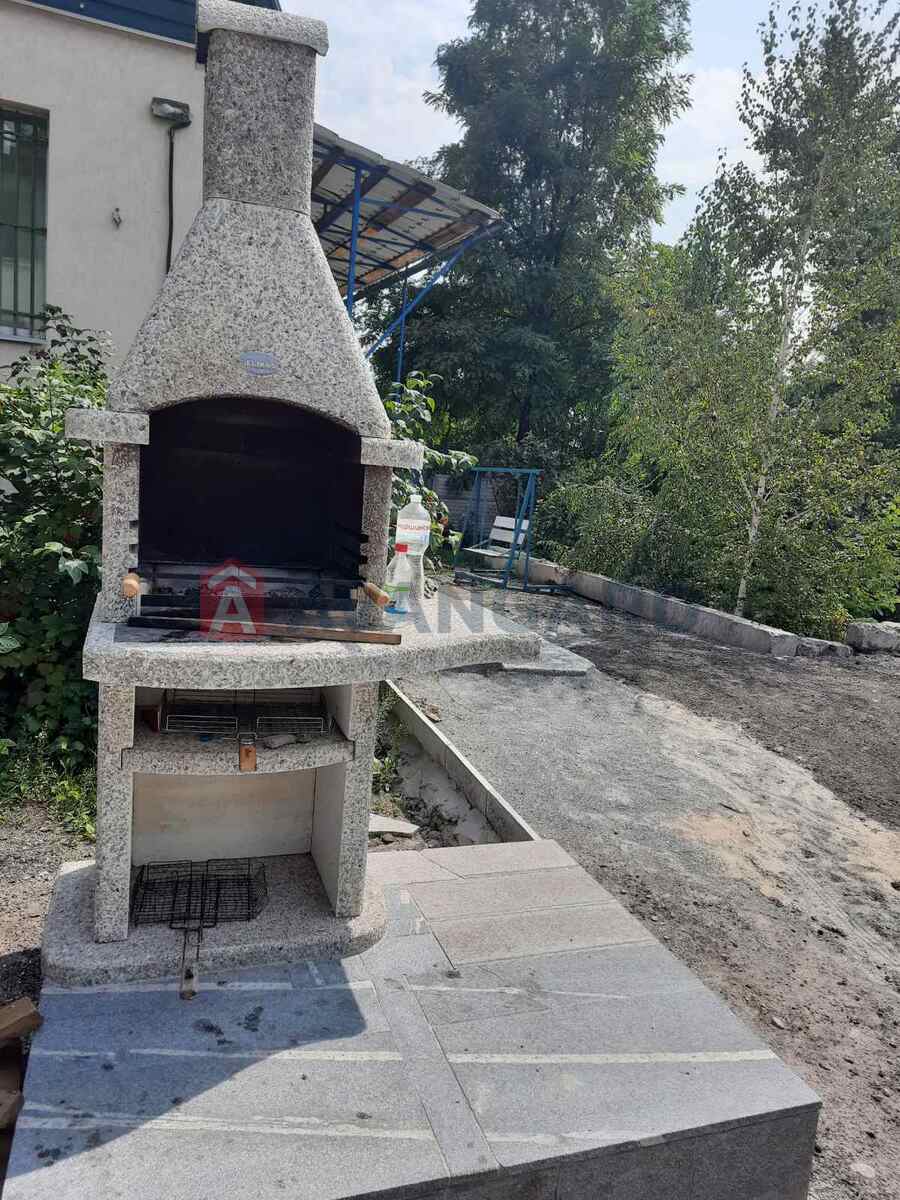 1 ��. ��������, 28/-/- ��. �., 1/2 ������ ���� 10