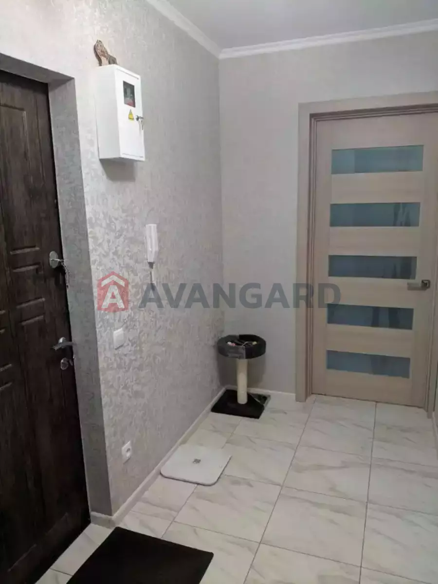 2 ��. ��������, 54/33/9 ��. �., 7/16 ������ ���� 4