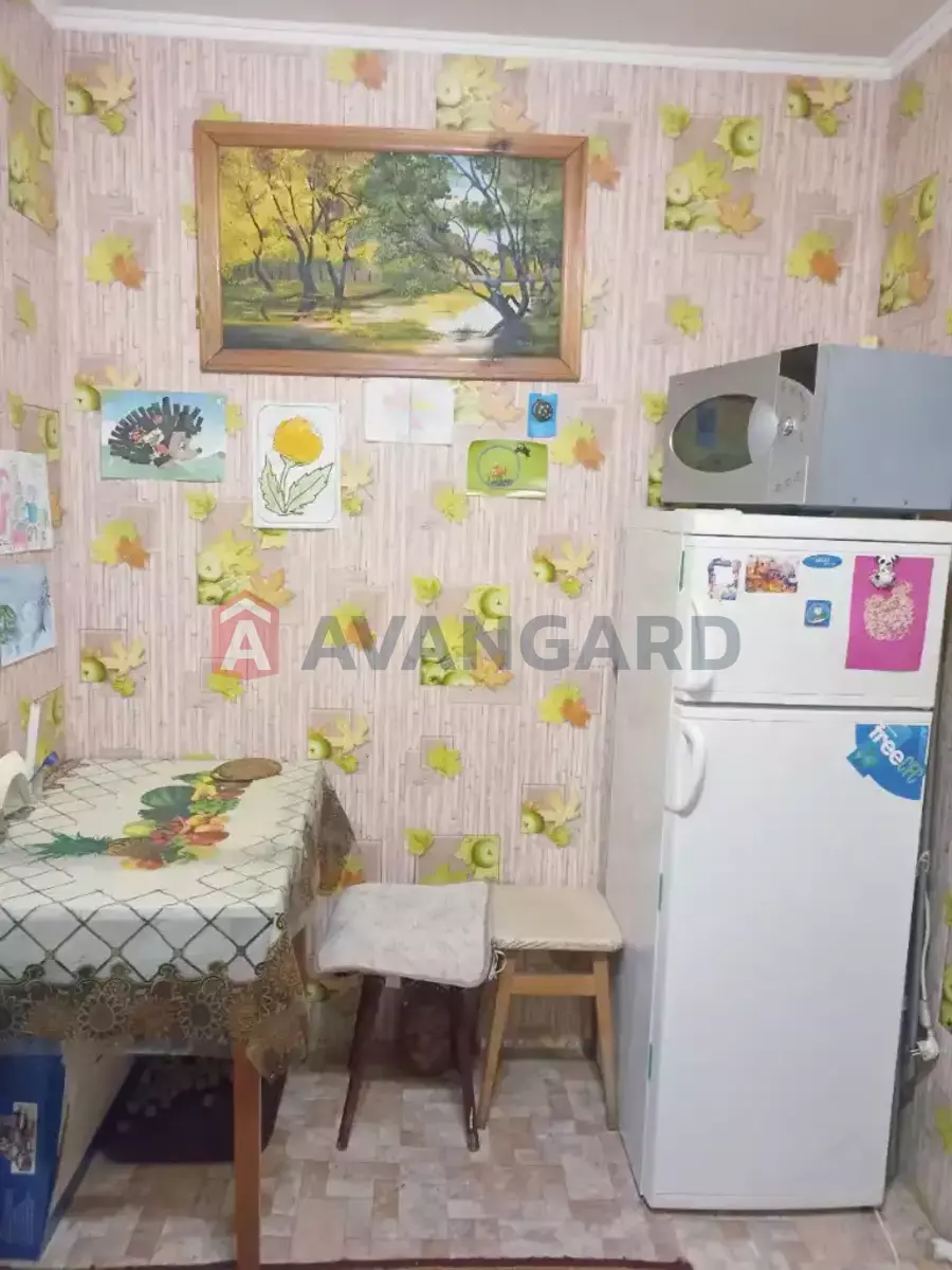 1 ��. ��������, 30/-/6 ��. �., 2/9 ������ ���� 8