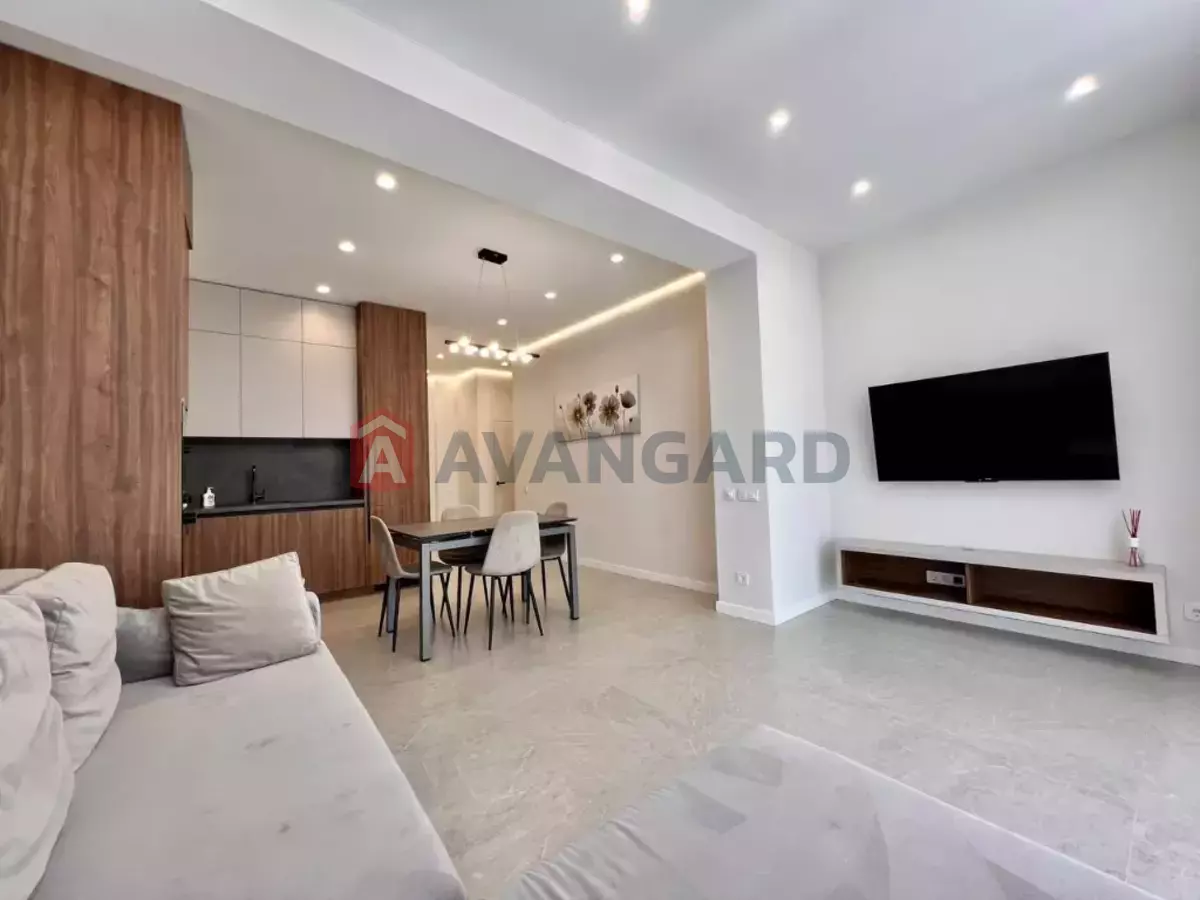 4 ��. ��������, 130/110/20 ��. �., 12/13 ������ ���� 2