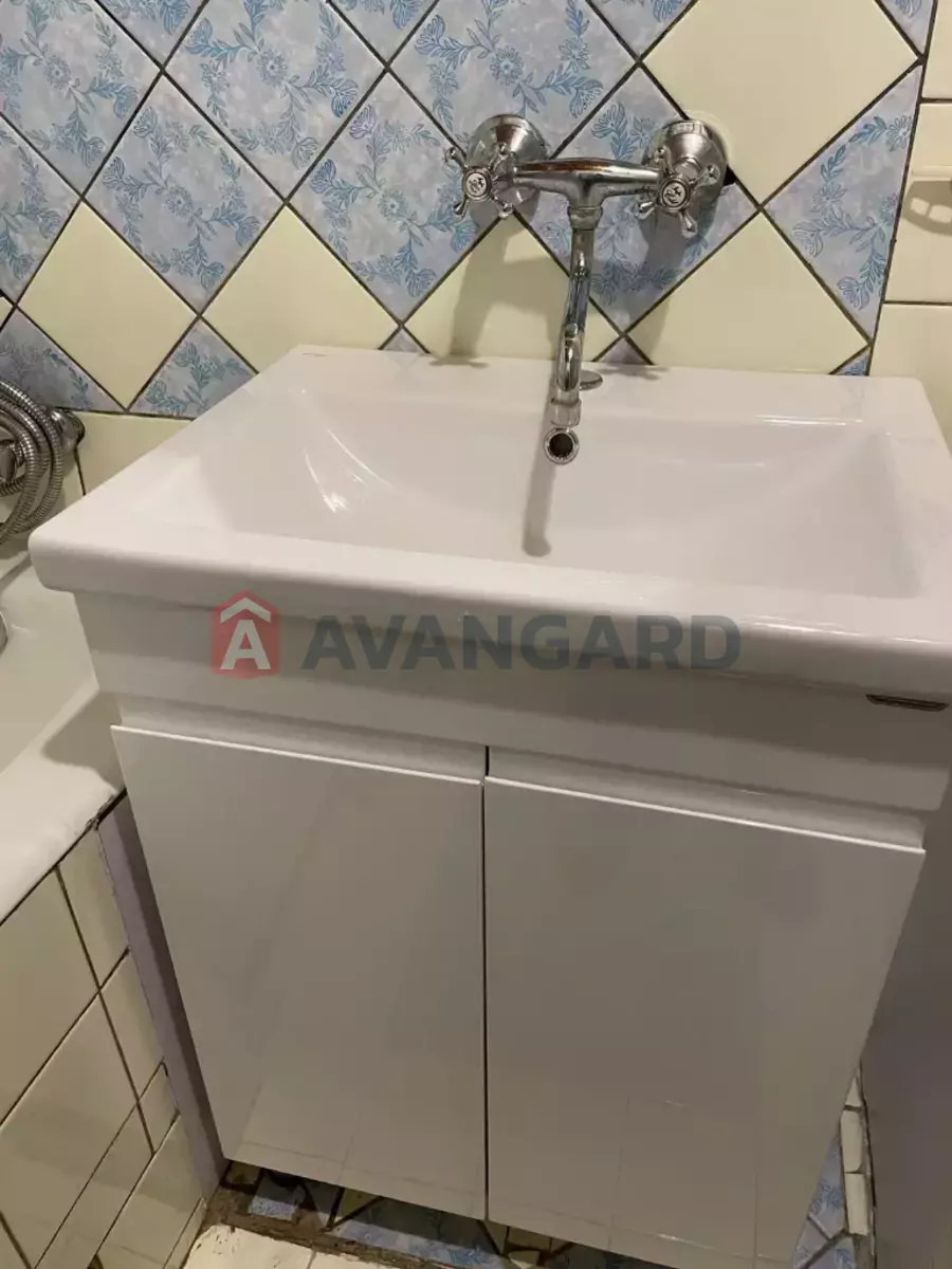 3 ����. ��������, 65/37/8 ��. �., 11/16 ���� ���� 6