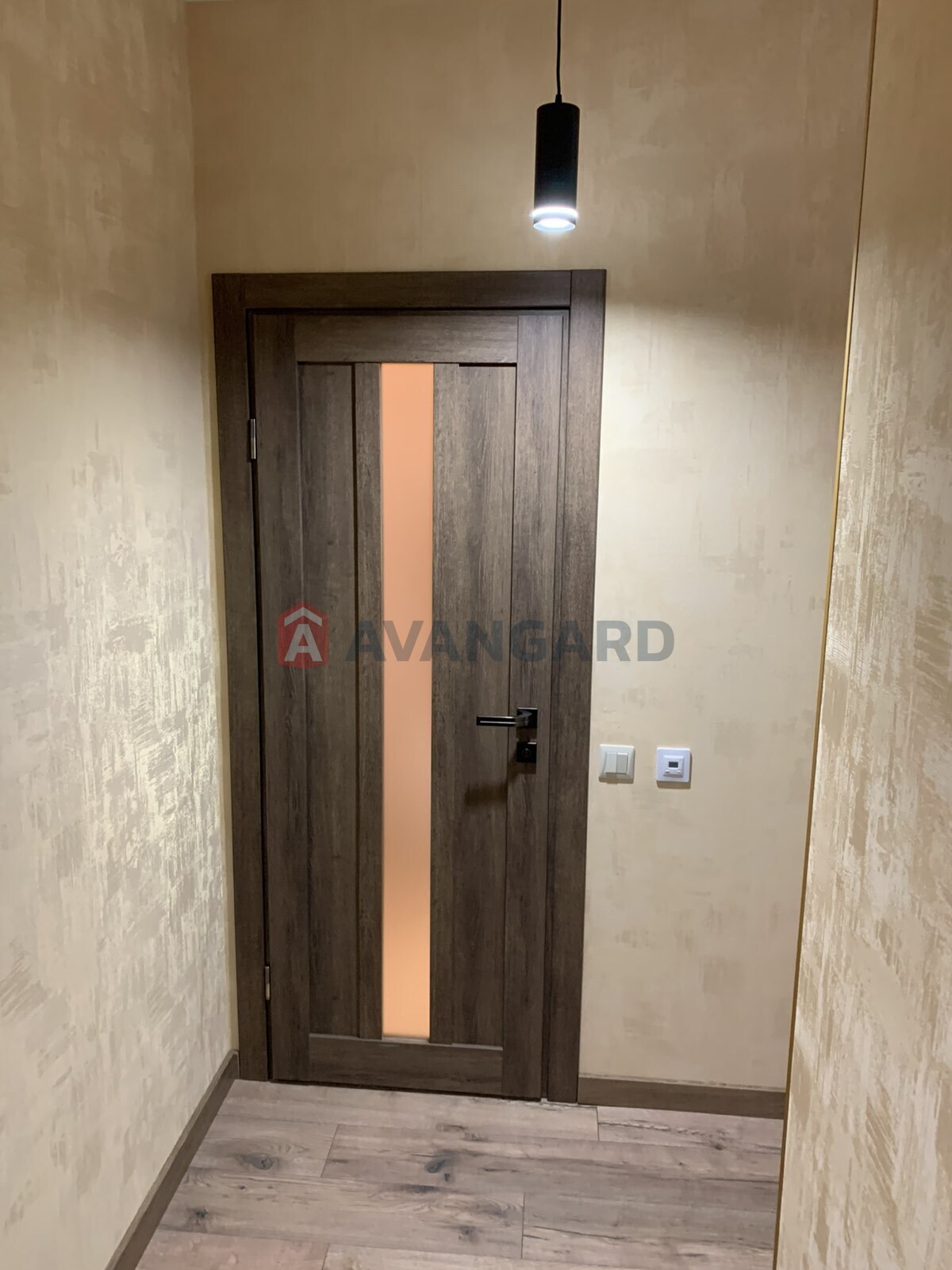 1 ��. ��������, 42/19/7 ��. �., 3/5 ������ ���� 3