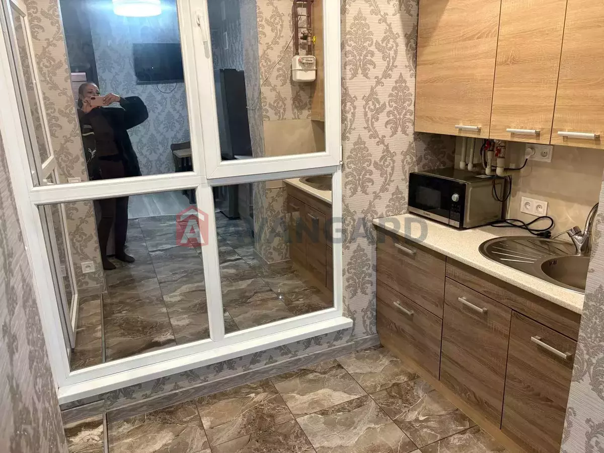 2 ��. ��������, 45/-/- ��. �., 8/10 ������ ���� 2