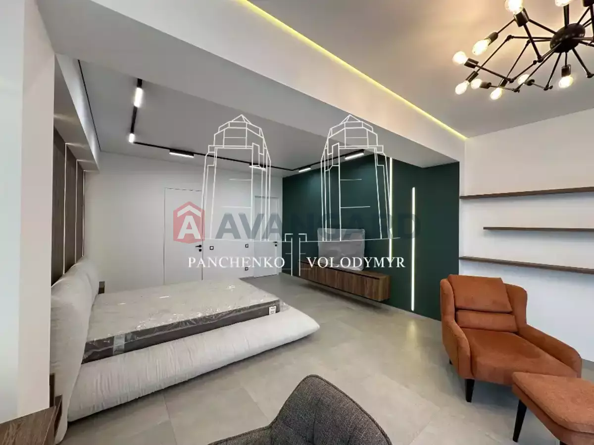 3 ��. ��������, 115/-/25 ��. �., 5/14 ������ ���� 16