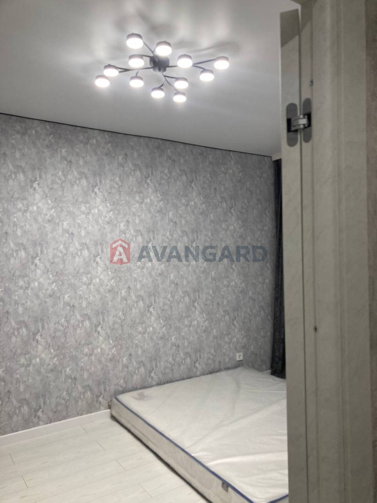 1 комн. квартира, 40/18/12 кв. м., 5/8 этаж фото 3 1 комн. квартира, 40/18/12 кв. м., 5/8 этаж фото 3