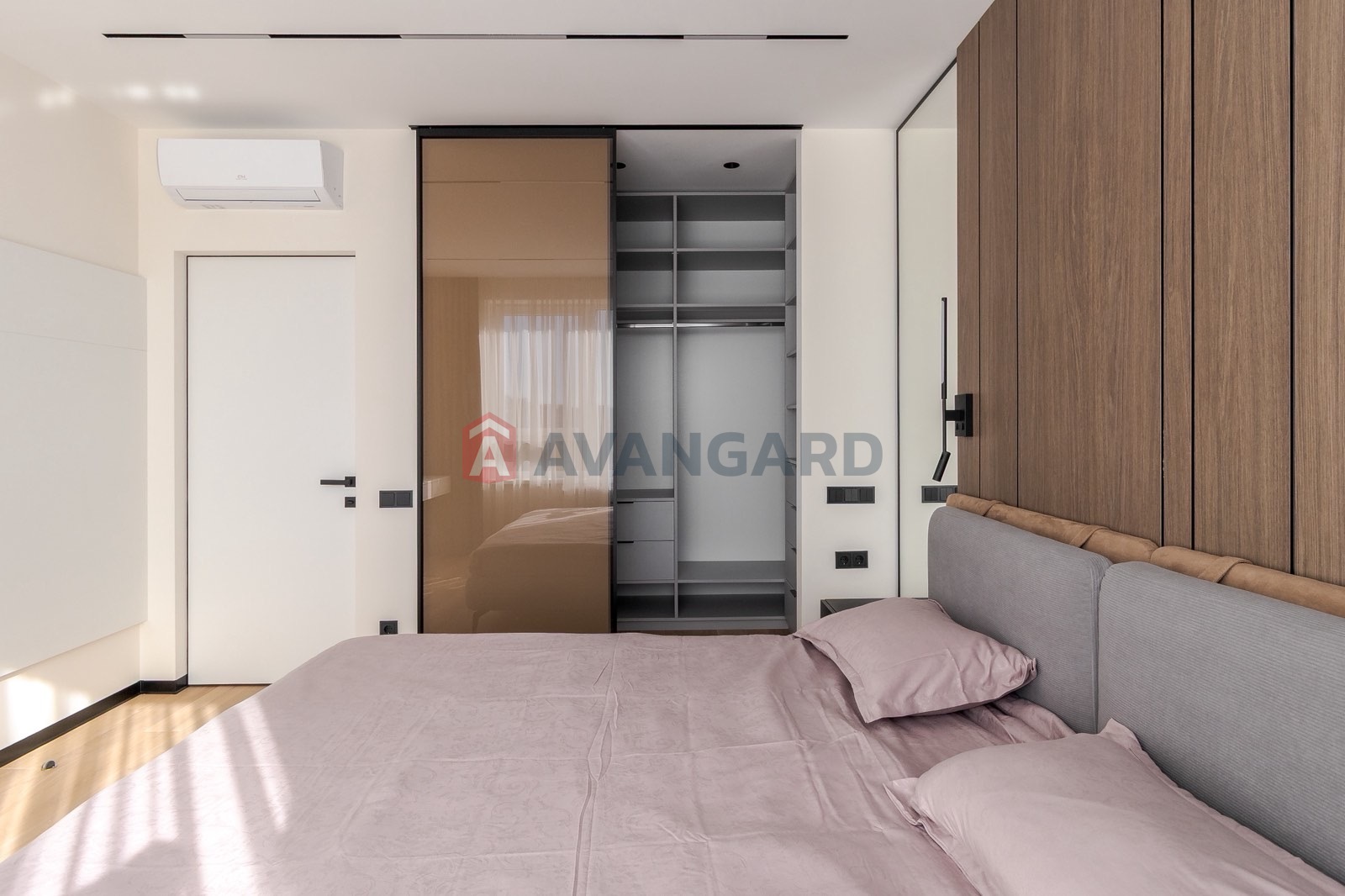 2 ��. ��������, 64,8/26,6/18 ��. �., 8/16 ������ ���� 5