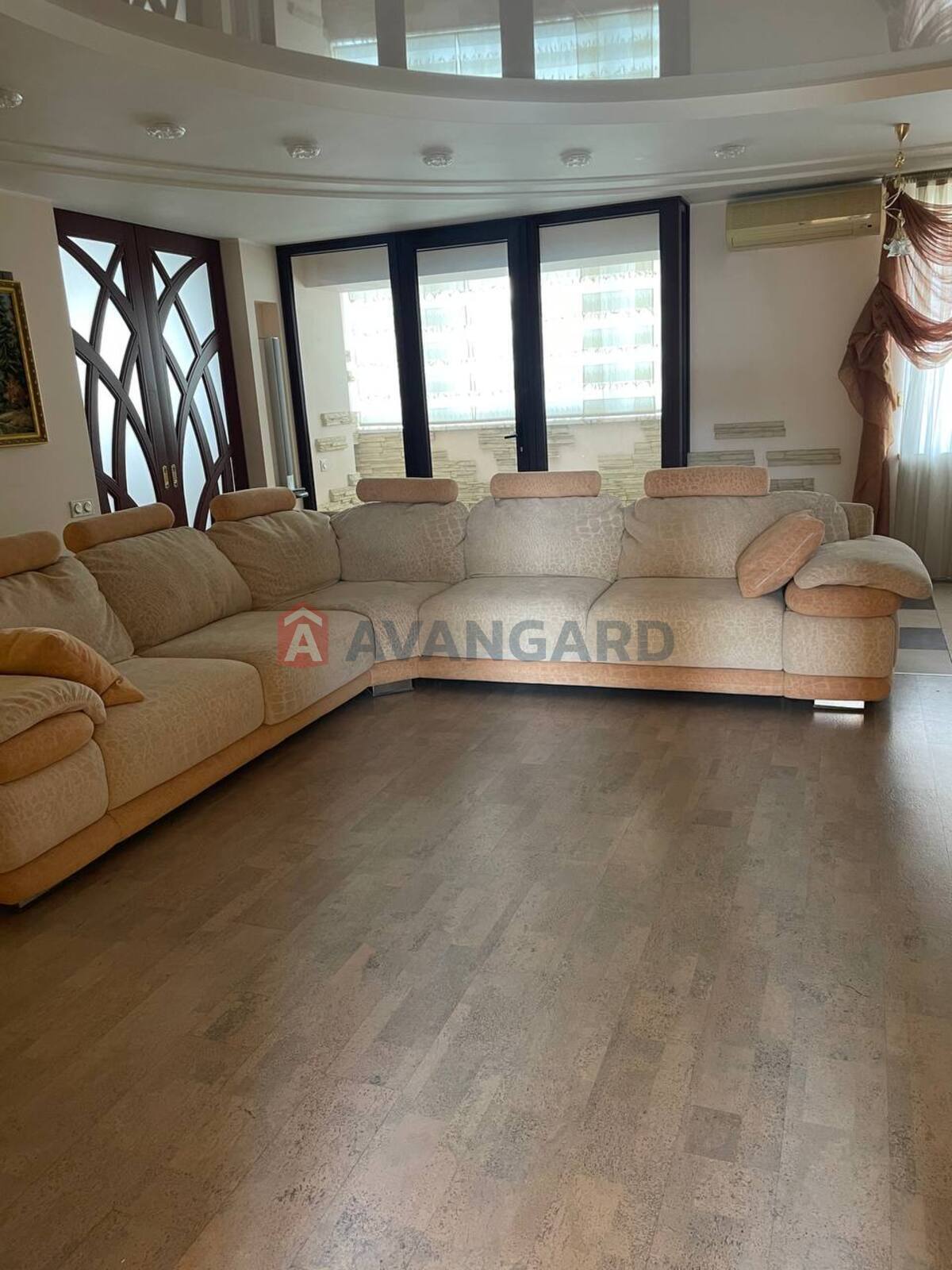 4 . , 162/100/20 . ., 10/10   1