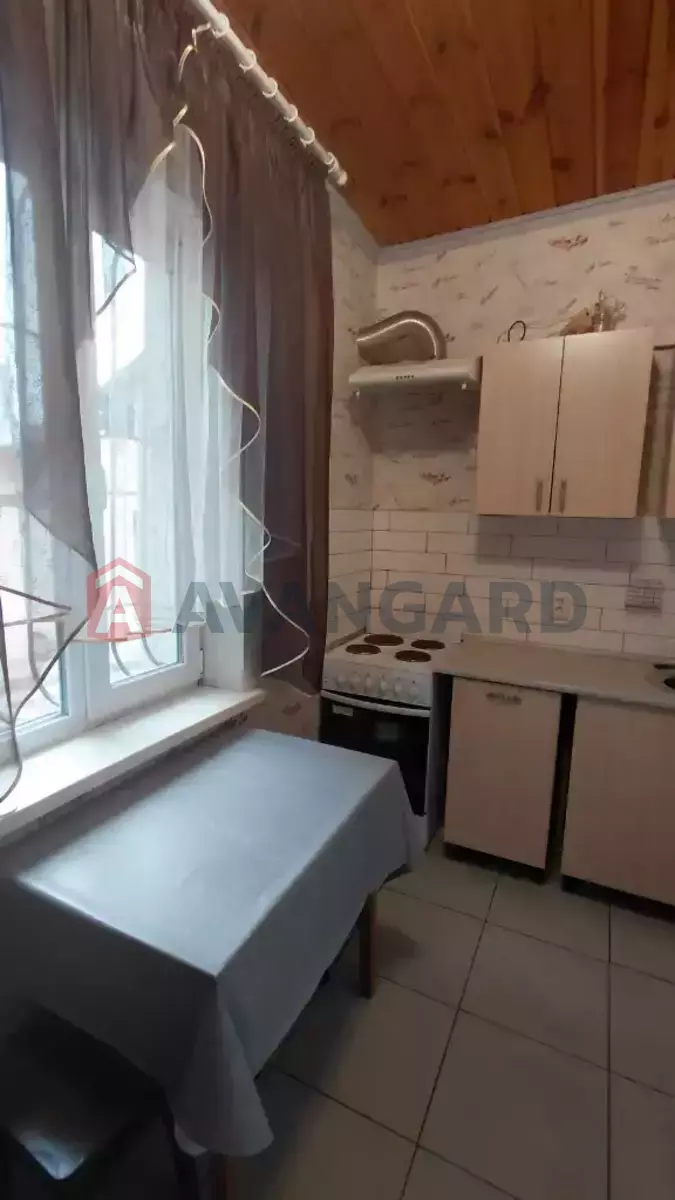 2 ����. ��������, 56/-/8 ��. �., 1/1 ���� ���� 11