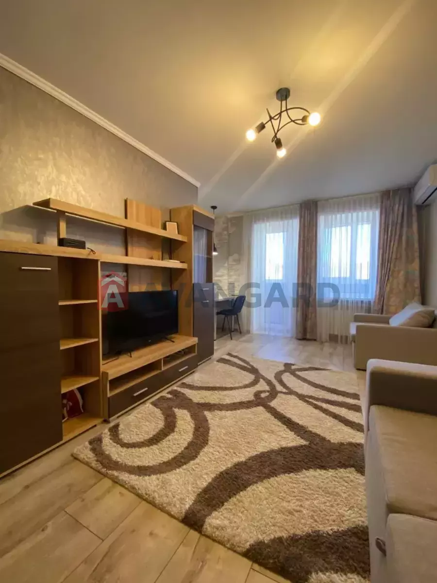 1 ��. ��������, 40/-/- ��. �., 6/10 ������ ���� 3