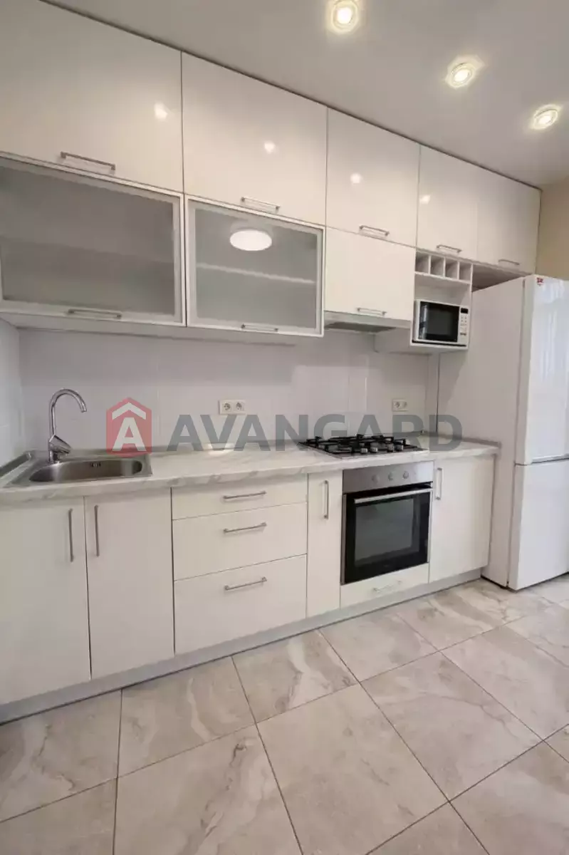 3 ����. ��������, 67/-/20 ��. �., 4/12 ���� ���� 2