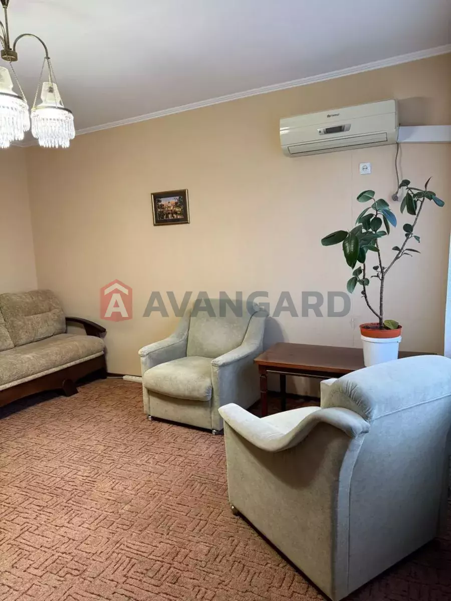 2 ����. ��������, 50/-/10 ��. �., 9/9 ���� ���� 2