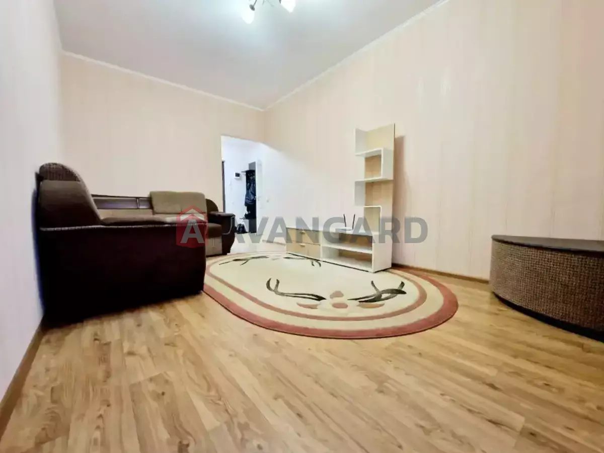 1 ����. ��������, 48/-/- ��. �., 2/9 ���� ���� 8