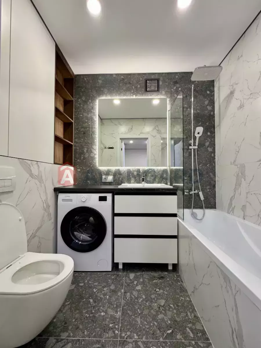 2 ����. ��������, 45/-/15 ��. �., 7/10 ���� ���� 7